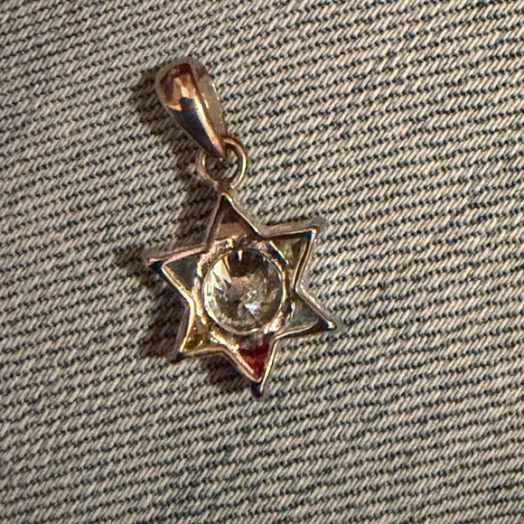 Elegant Sparkling Multicolor 6-pointed Star Pendant w/Sterling Silver Bale; NWOT - Picture 2 of 4